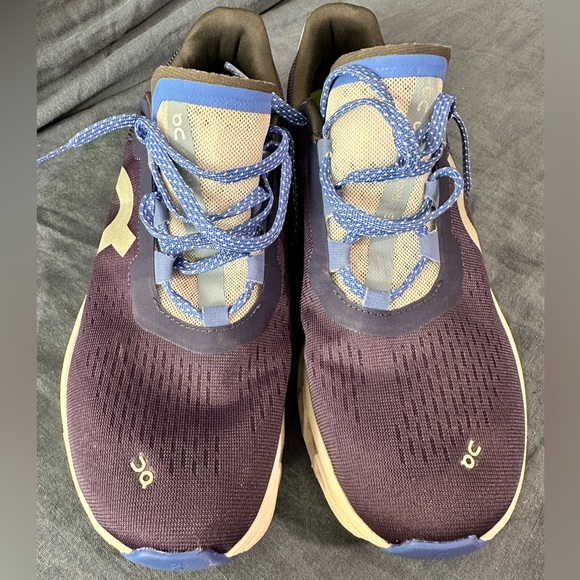 On Running Cloudmonster in Açaí/Lavender women’s 10.5 Excellent condition! - Picture 7 of 8